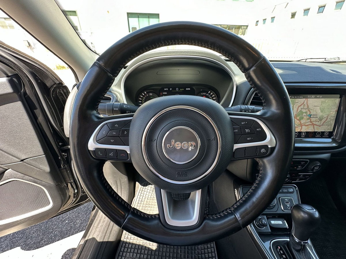 Jeep Compass 1.3 T4 190CV PHEV AT6 4xe Limited (9)