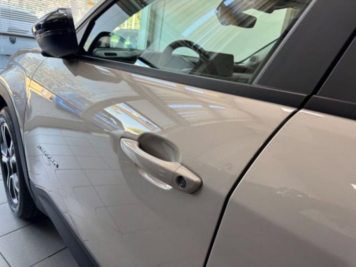 Nissan Qashqai 1.3 mhev Tekna 4wd 158cv xtronic (16)