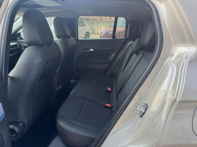 Jeep Avenger 1.2 turbo Summit fwd 100cv (9)