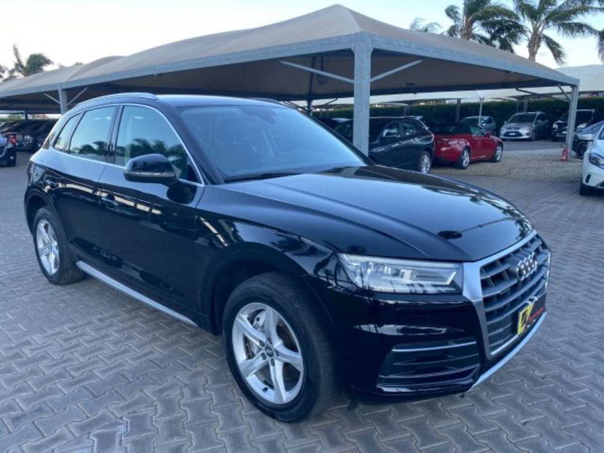 Audi Q5 2.0 TDI quattro S tronic Sport (2)