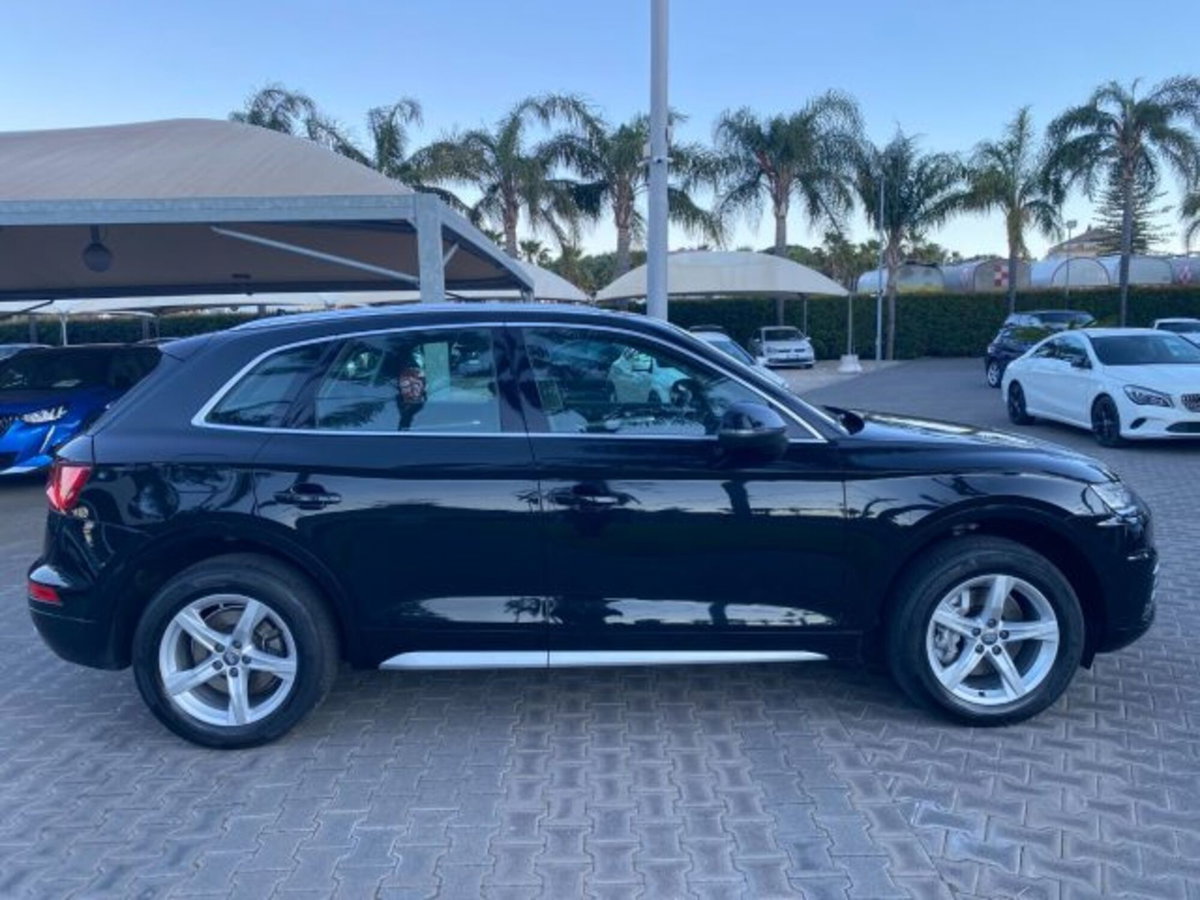 Audi Q5 2.0 TDI quattro S tronic Sport (20)