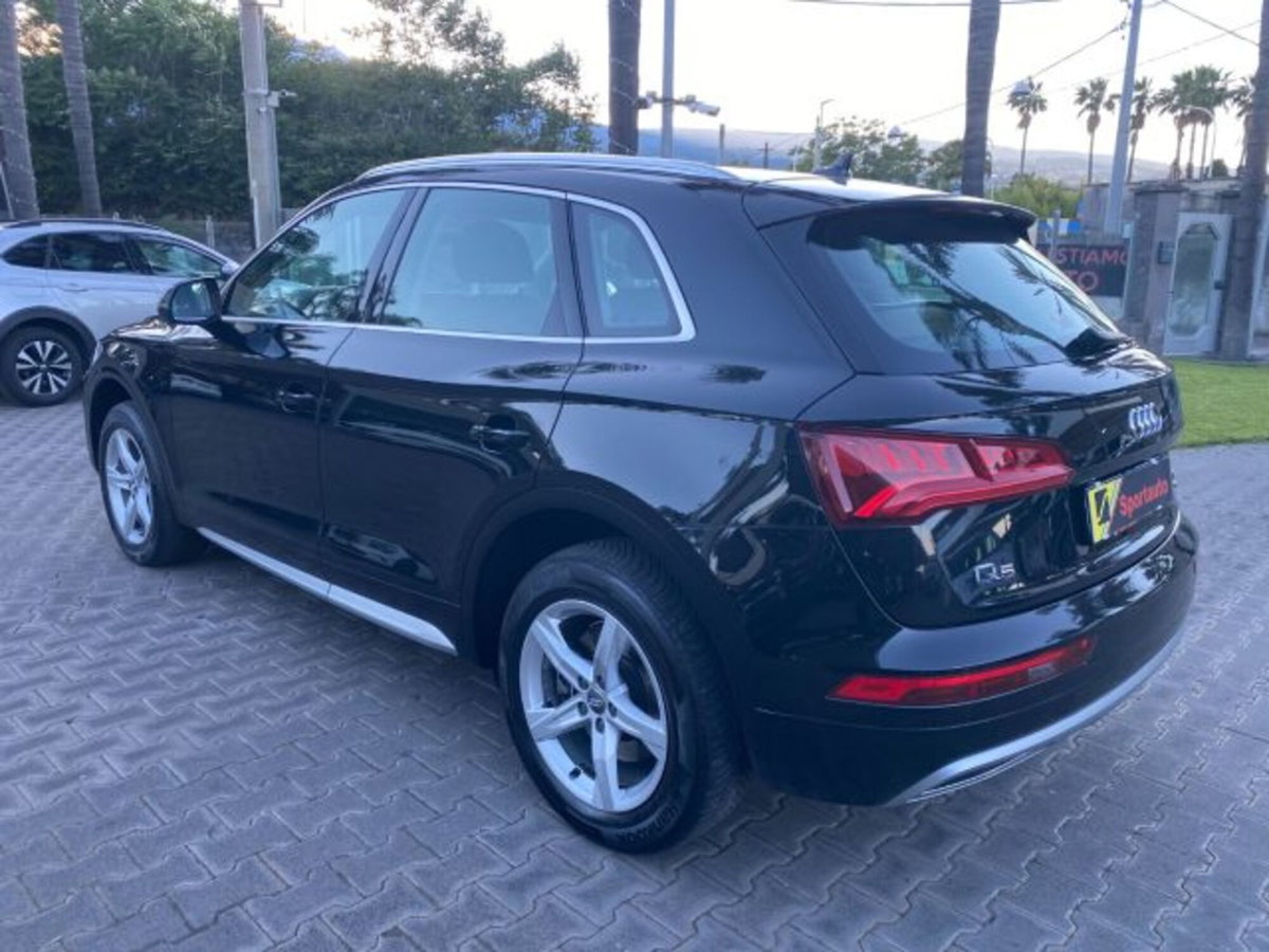 Audi Q5 2.0 TDI quattro S tronic Sport (4)