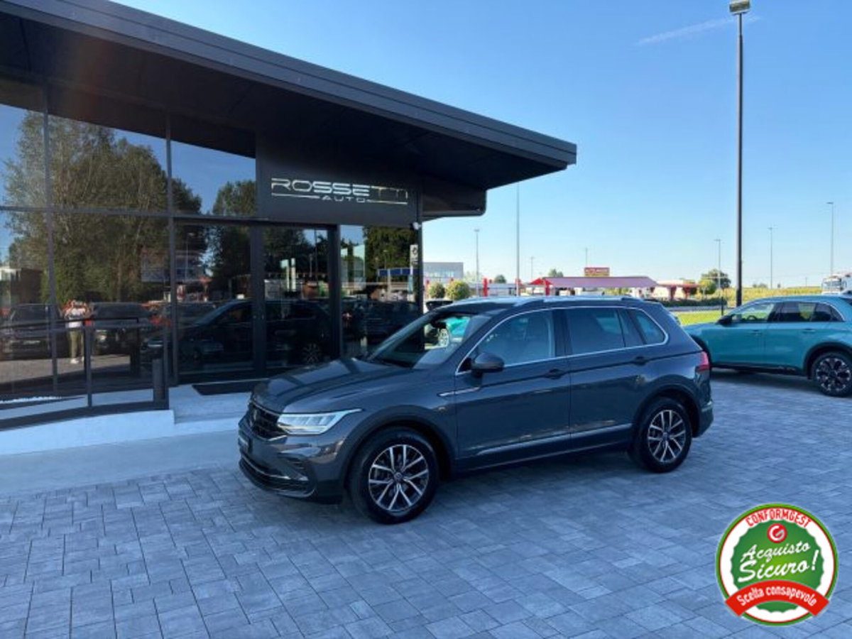 Volkswagen Tiguan 2.0 TDI 150 CV SCR DSG 4MOTION Life (2)