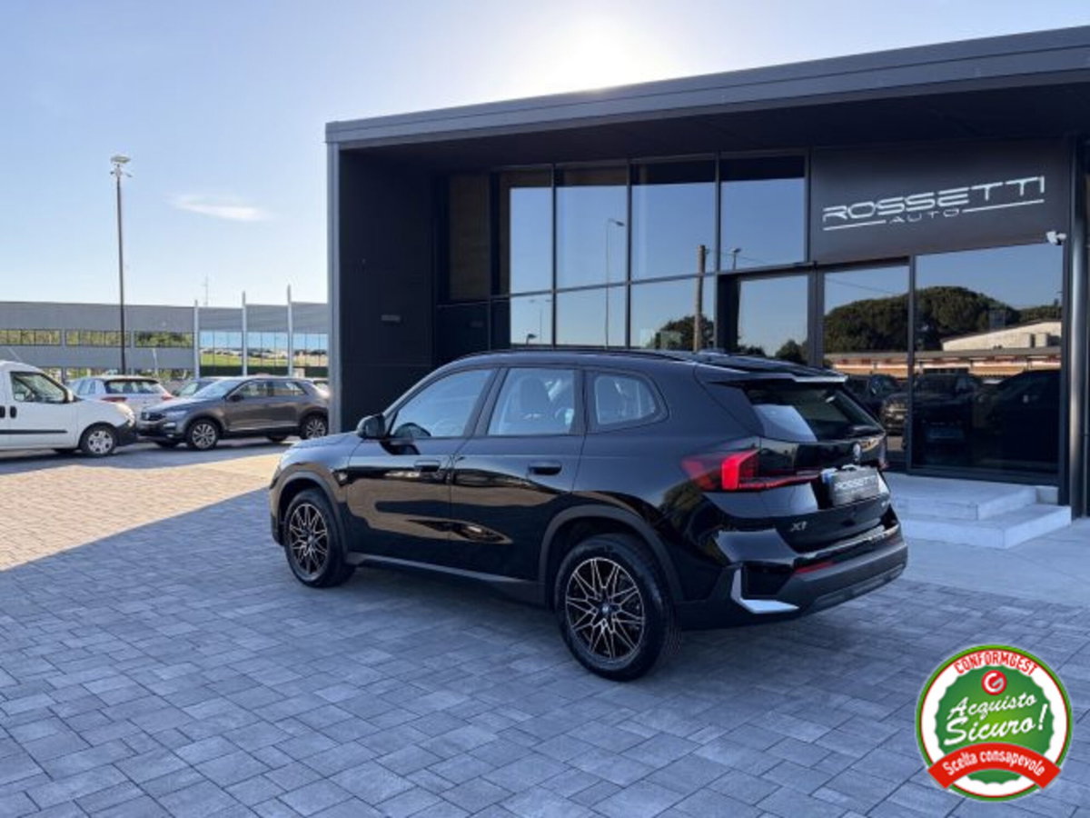 BMW X1 sDrive 18d Msport (9)