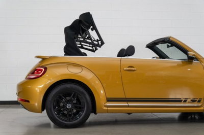 Volkswagen Maggiolino Cabrio 1.4 TSI Sport BlueMotion Technology (20)