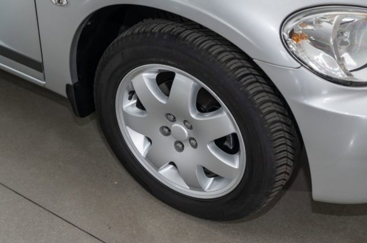 Chrysler PT Cruiser PT Cruiser 2.4 cat Limited (12)