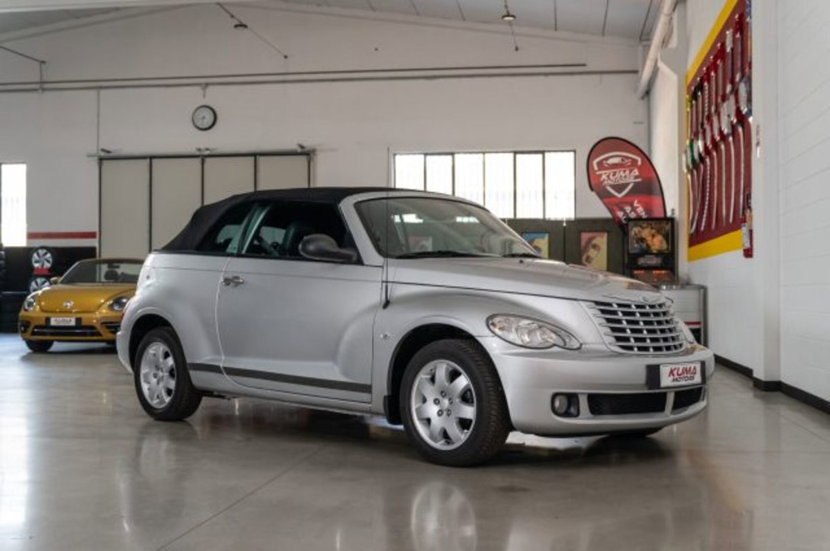 Chrysler PT Cruiser PT Cruiser 2.4 cat Limited (17)