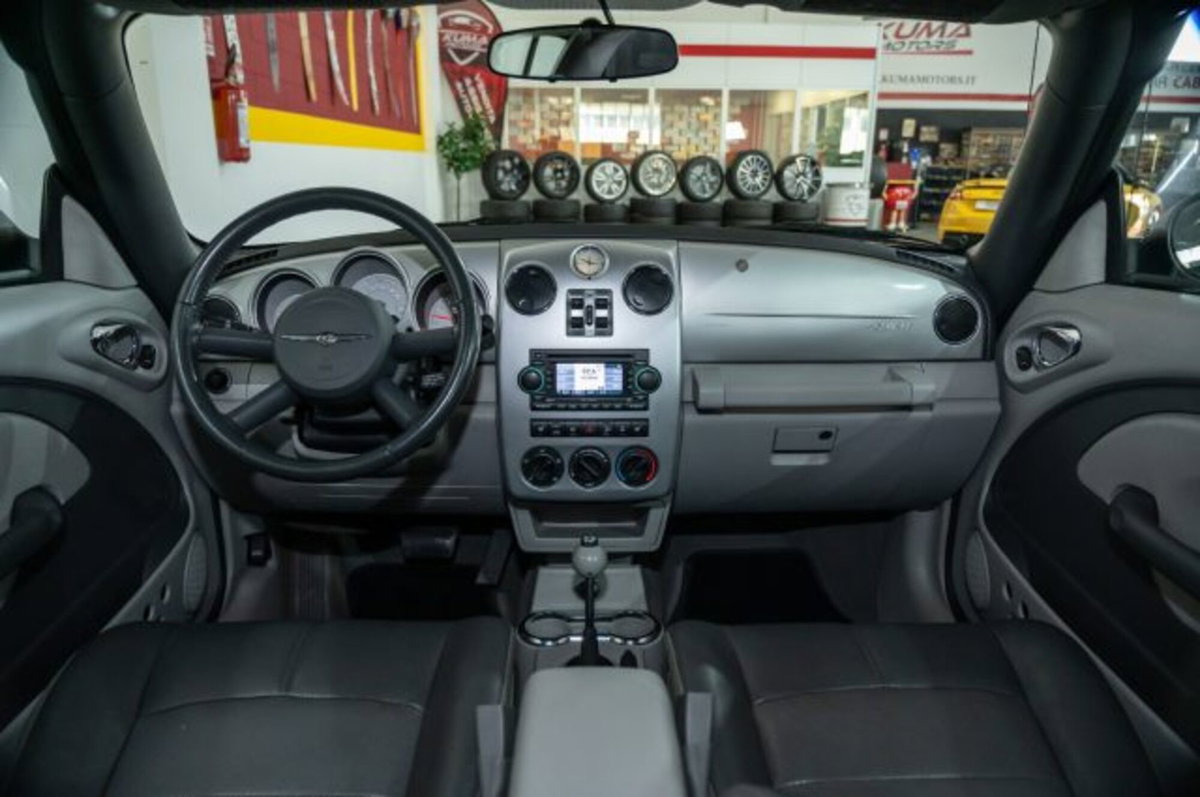 Chrysler PT Cruiser PT Cruiser 2.4 cat Limited (2)