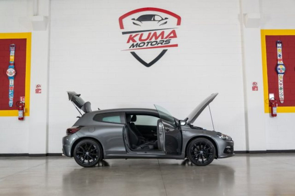 Volkswagen Scirocco 2.0 TSI DSG R (19)