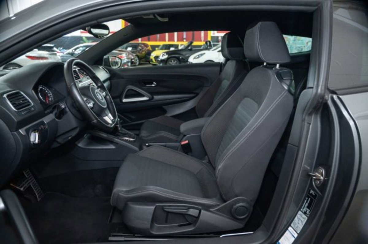 Volkswagen Scirocco 2.0 TSI DSG R (3)