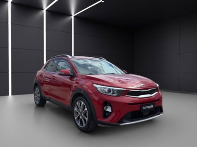 Kia Stonic 1.6 CRDi 110 CV Urban (7)