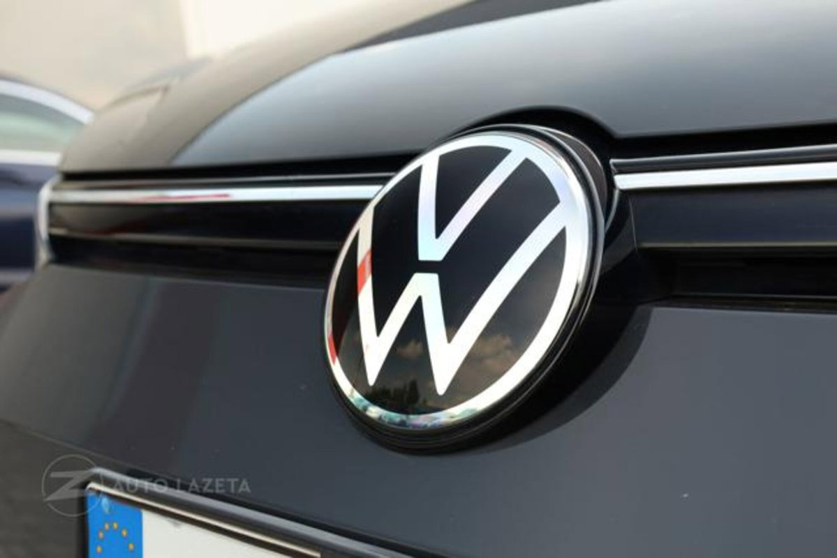 Volkswagen Golf 1.0 TSI EVO Life (16)