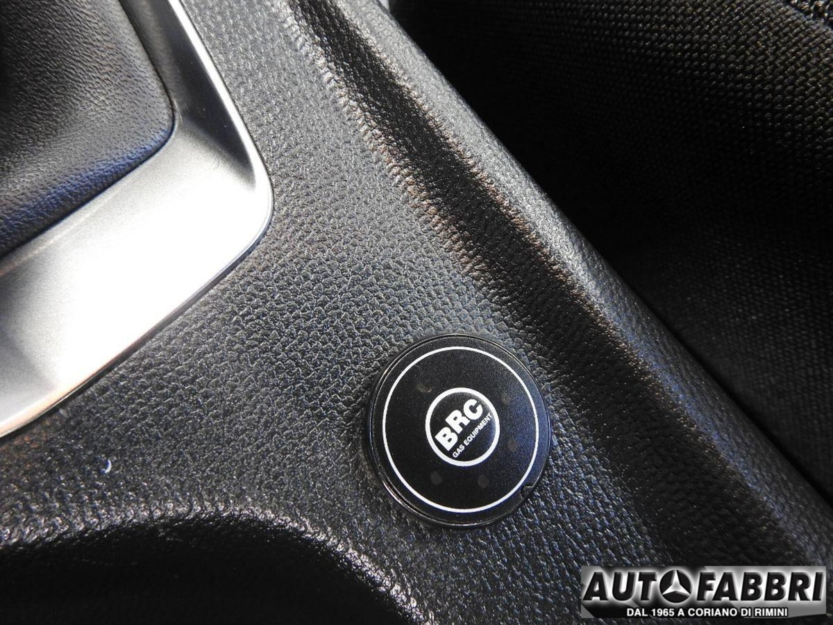 Peugeot 208 82 5p. GPL Allure (18)