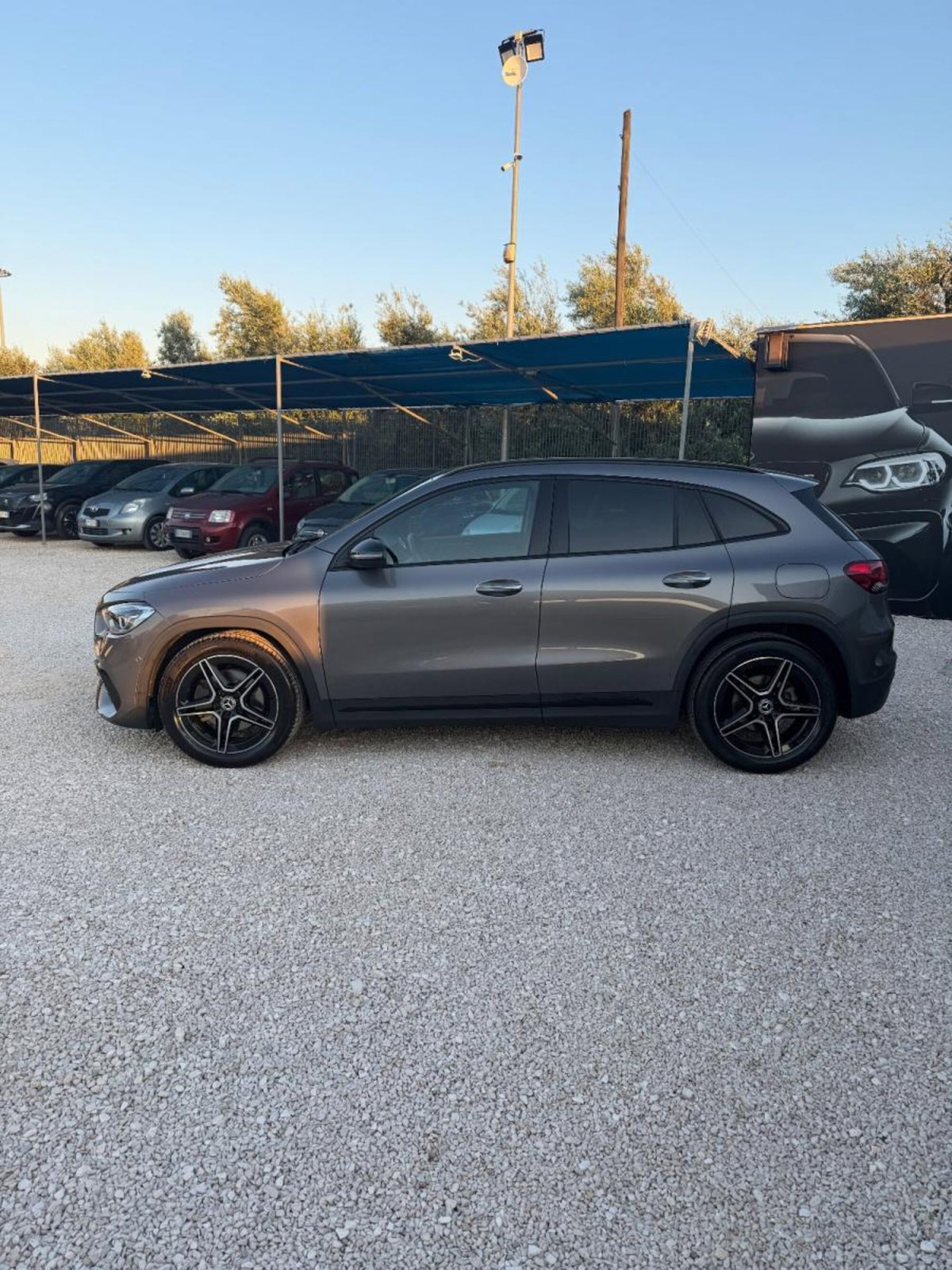 Mercedes-Benz GLA SUV 200 d Automatic Premium (3)