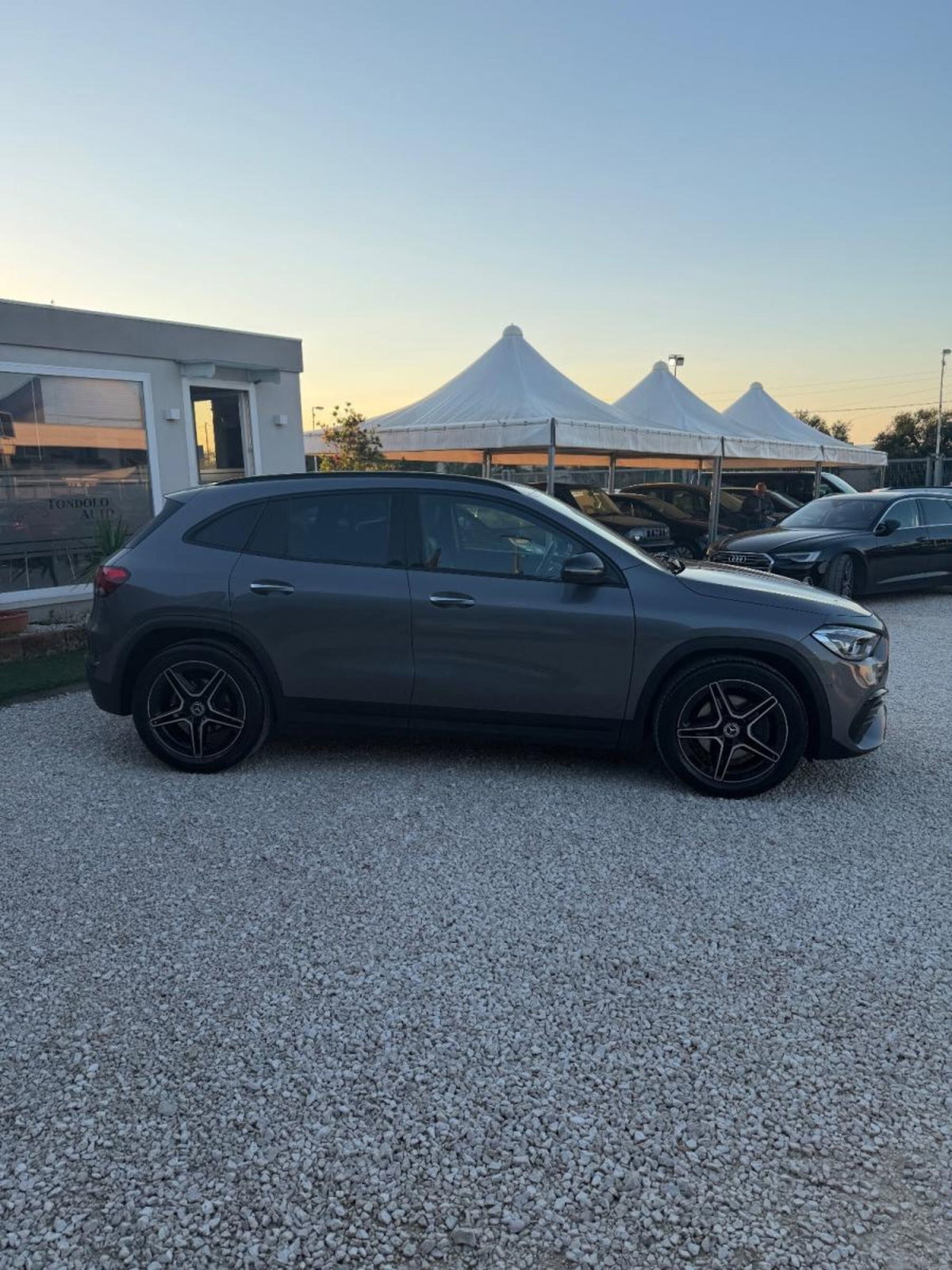 Mercedes-Benz GLA SUV 200 d Automatic Premium (8)