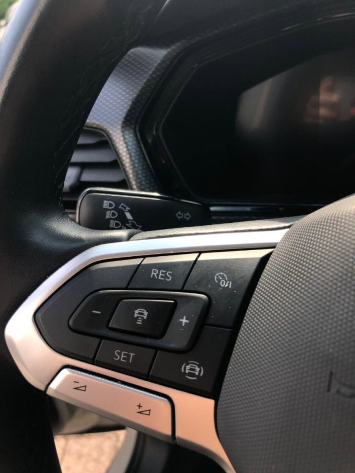 Volkswagen T-Cross 1.0 TSI Style BMT (13)