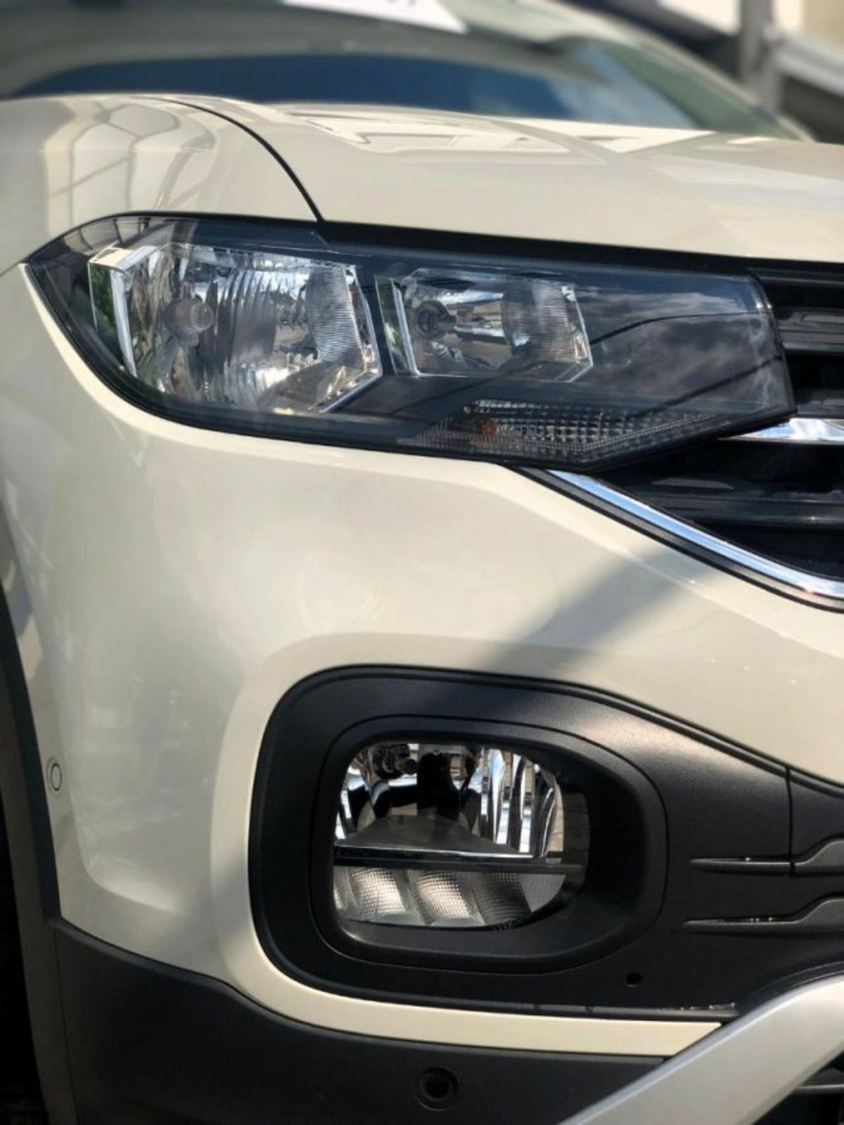 Volkswagen T-Cross 1.0 TSI Style BMT (3)