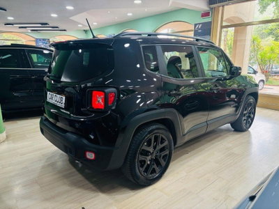 Jeep Renegade 1.6 Mjt 120 CV Dawn of Justice (4)