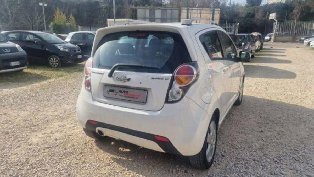 Chevrolet Spark 1.0 LS GPL (6)