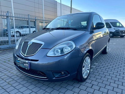 Lancia Ypsilon 1.3 MJT 75 CV Diva (2)