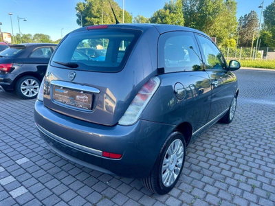 Lancia Ypsilon 1.3 MJT 75 CV Diva (7)