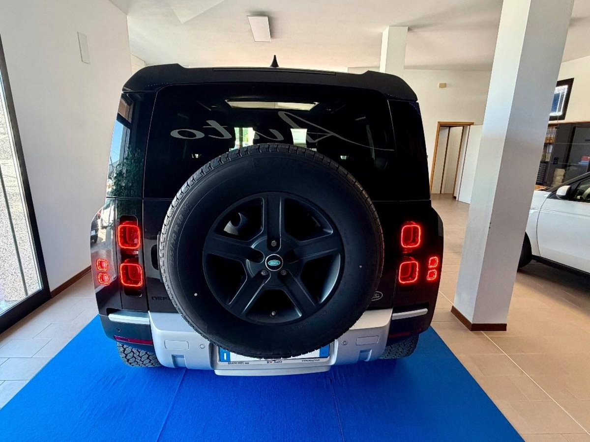 Land Rover Defender 90 3.0d i6 mhev X-Dynamic SE awd 200cv auto (7)