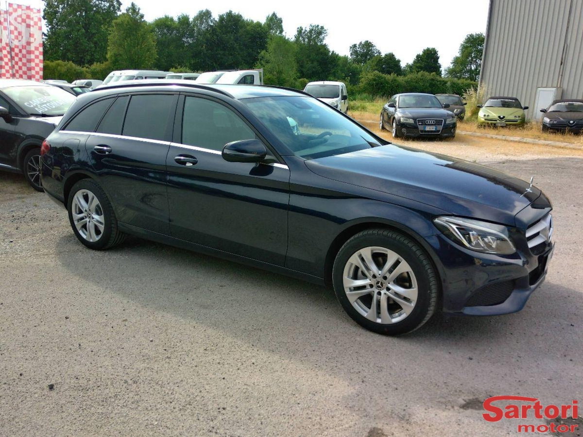 Mercedes-Benz Classe C Station Wagon 200 d Executive (2)