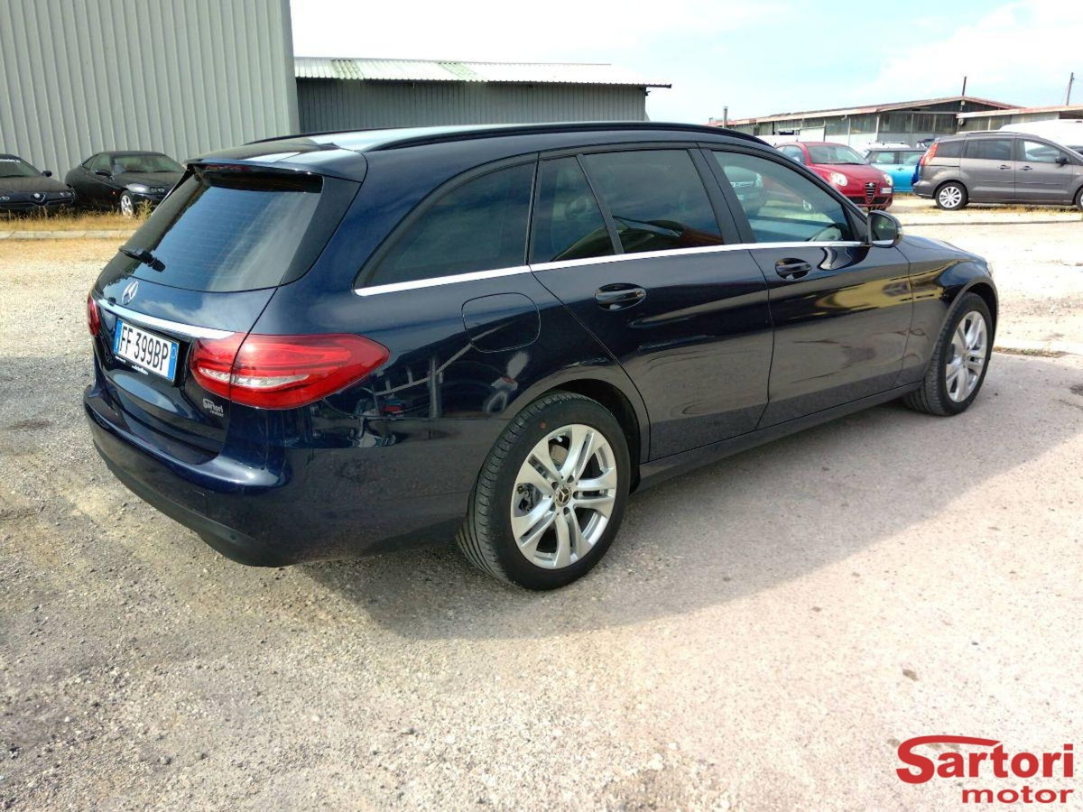 Mercedes-Benz Classe C Station Wagon 200 d Executive (3)