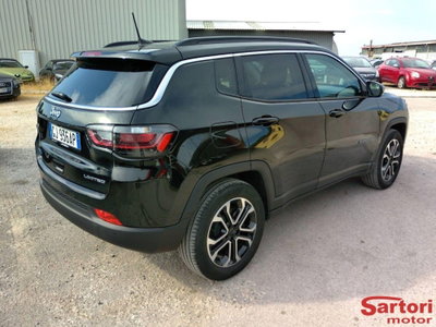 Jeep Compass 1.3 T4 190CV PHEV AT6 4xe Limited (3)