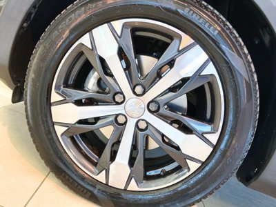Peugeot 3008 BlueHDi 130 S&S EAT8 GT Line (9)