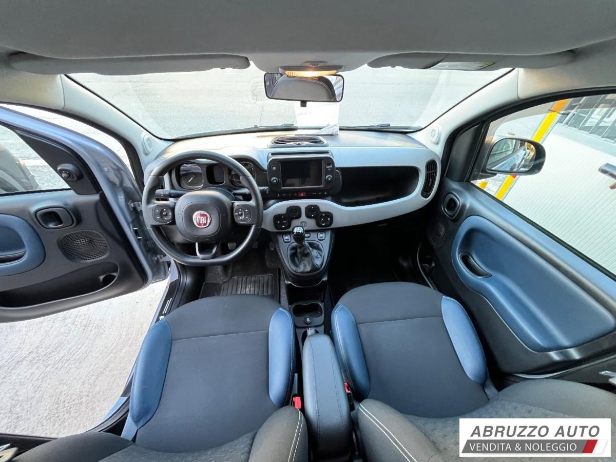 Fiat Panda 1.0 FireFly S&S Hybrid City Cross (12)