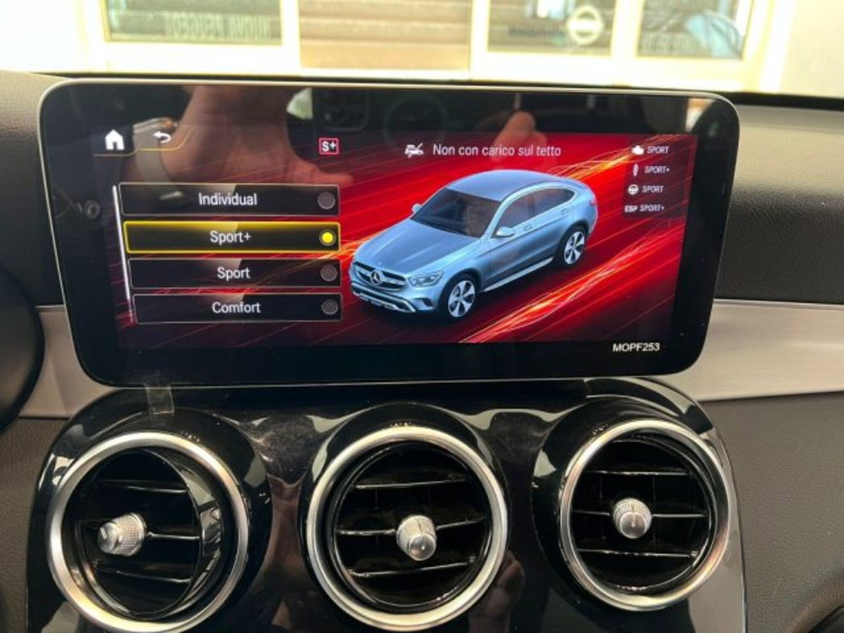 Mercedes-Benz GLC SUV 220 d 4Matic Premium (19)