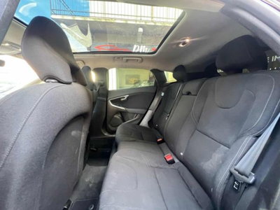 Volvo V40 D2 Inscription (12)