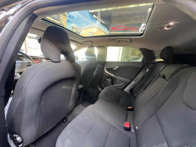 Volvo V40 D2 Inscription (13)