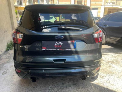 Ford Kuga 1.5 TDCI 120 CV S&S 2WD ST-Line (6)
