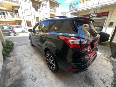 Ford Kuga 1.5 TDCI 120 CV S&S 2WD ST-Line (7)