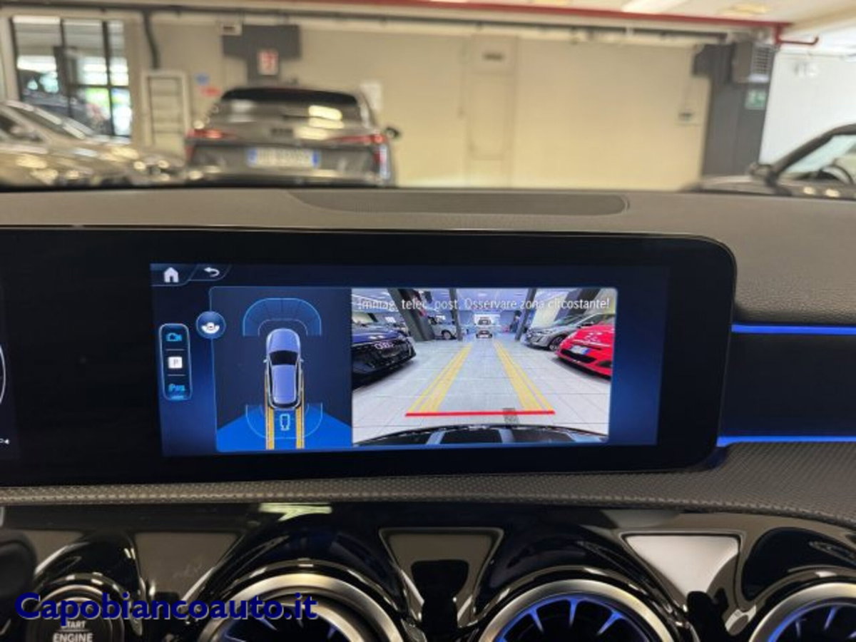 Mercedes-Benz Classe A Sedan 180 AMG Line Premium Plus auto (15)