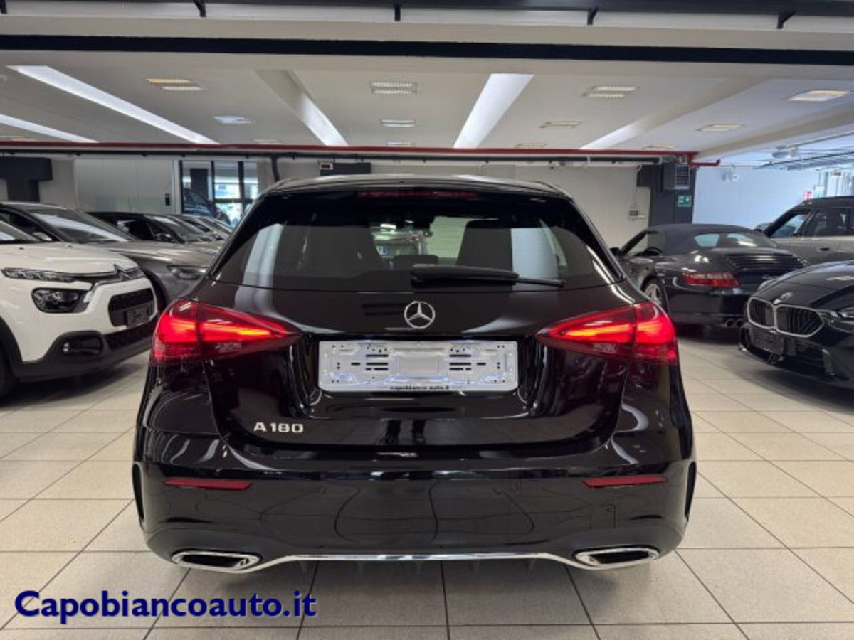 Mercedes-Benz Classe A Sedan 180 AMG Line Premium Plus auto (6)