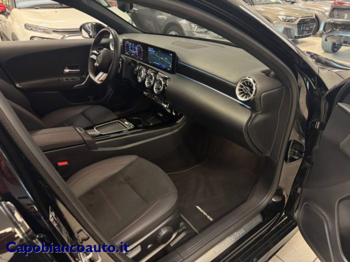 Mercedes-Benz Classe A Sedan 180 AMG Line Premium Plus auto (9)