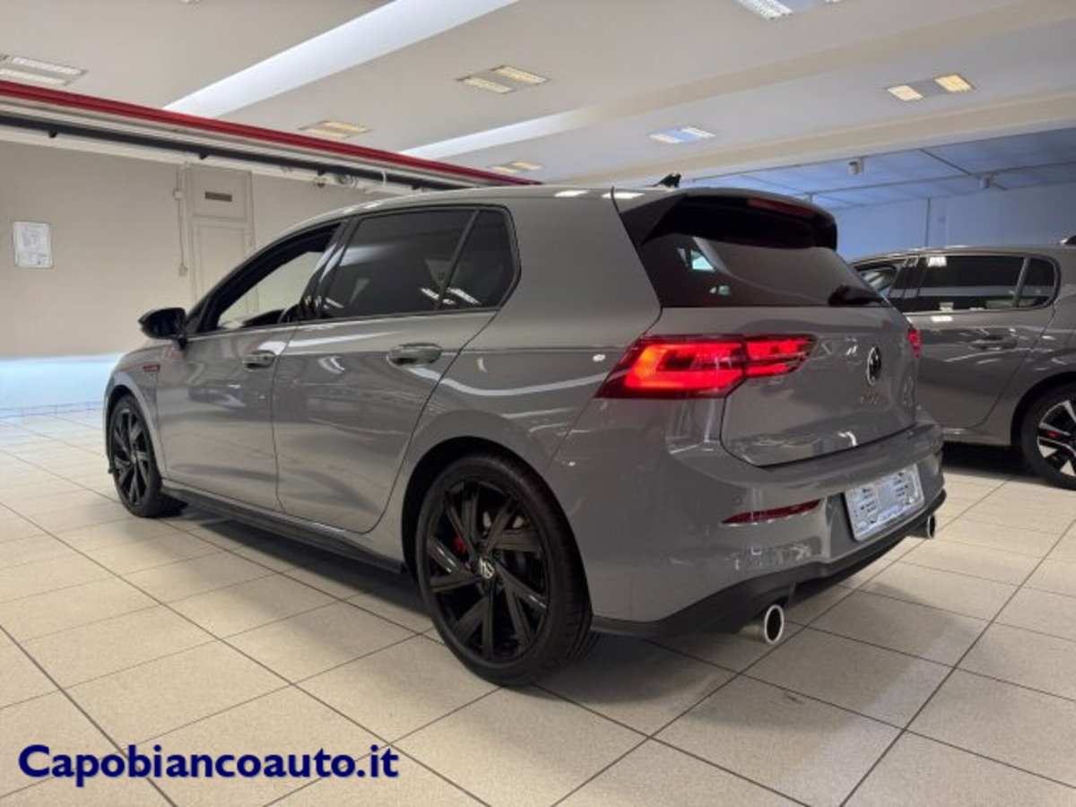 Volkswagen Golf 2.0 TSI GTI DSG (4)