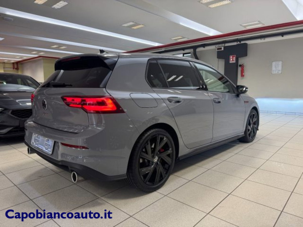 Volkswagen Golf 2.0 TSI GTI DSG (6)