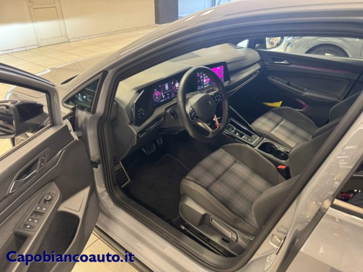 Volkswagen Golf 2.0 TSI GTI DSG (9)