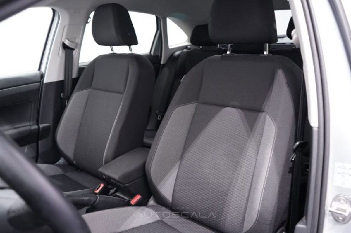 Volkswagen Taigo 1.0 TSI 110 CV DSG Life (11)