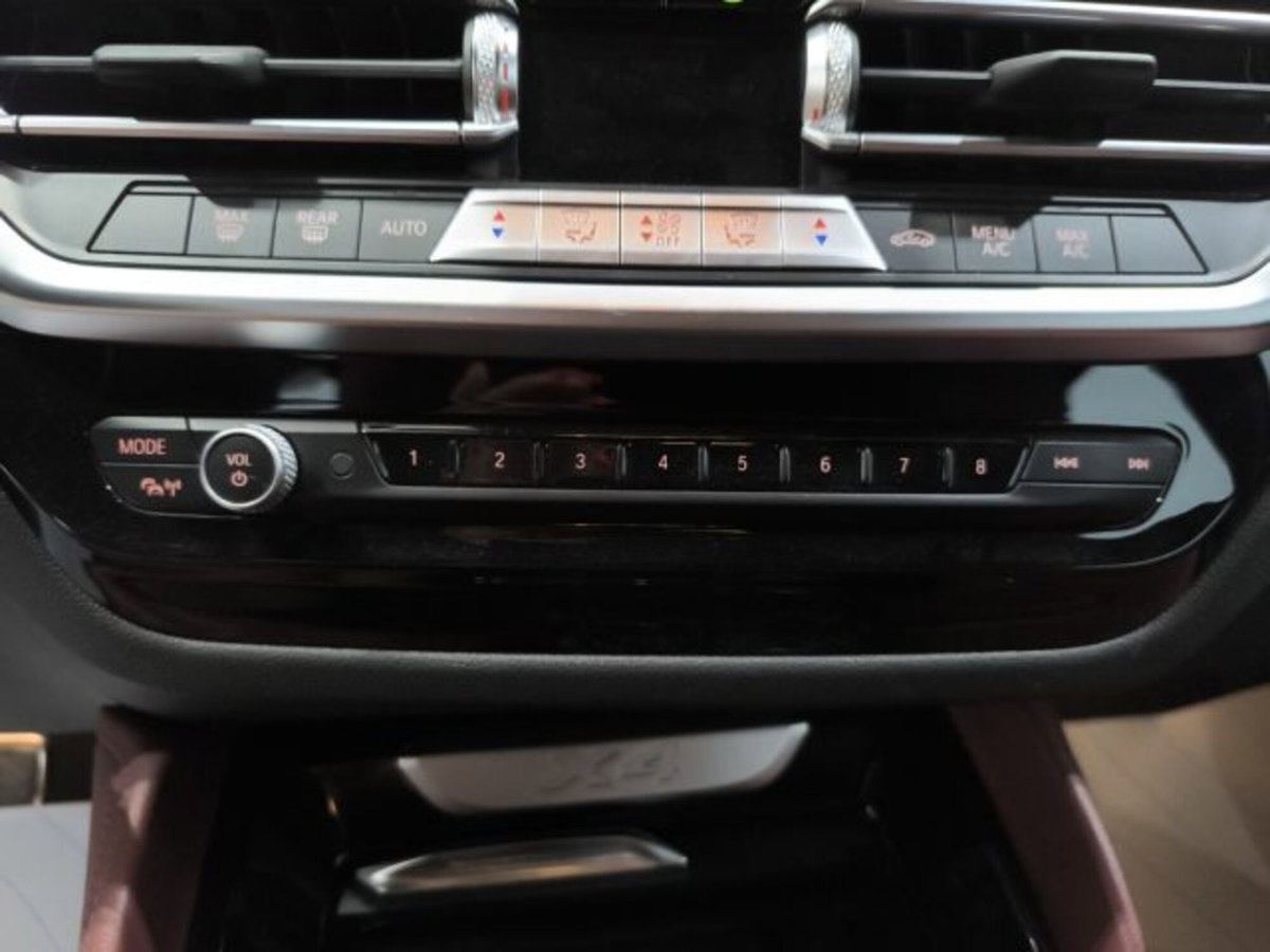 BMW X4 xDrive20d 48V Msport (14)