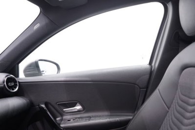 Mercedes-Benz Classe A Sedan 180 d Automatic 4p. Business (18)