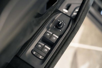 Lamborghini Urus 4.0 V8 S auto (17)