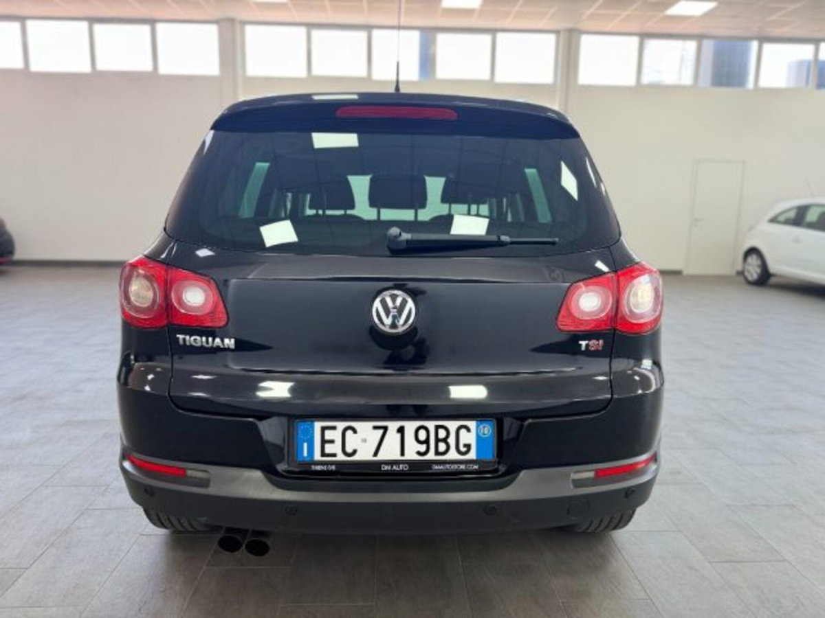 Volkswagen Tiguan 1.4 TSI 4MOTION Sport & Style (6)