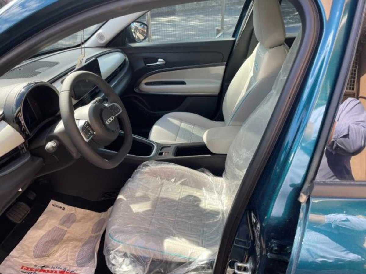 Fiat 600 1.2 hybrid La Prima 145cv auto (6)