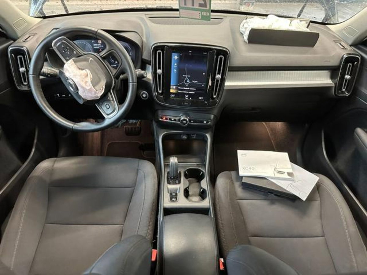 Volvo XC40 T4 Recharge Plug-in Hybrid Inscription Expression (14)