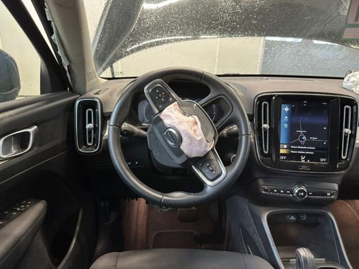 Volvo XC40 T4 Recharge Plug-in Hybrid Inscription Expression (15)